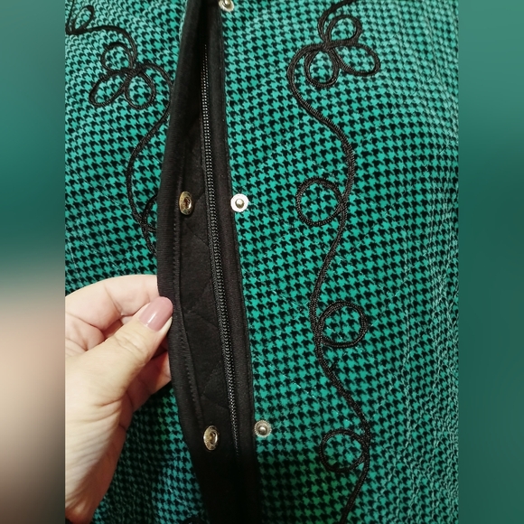 Coldwater Creek Green and Black Soft Zip Up Quilted Vest XL - Picture 3 of 6